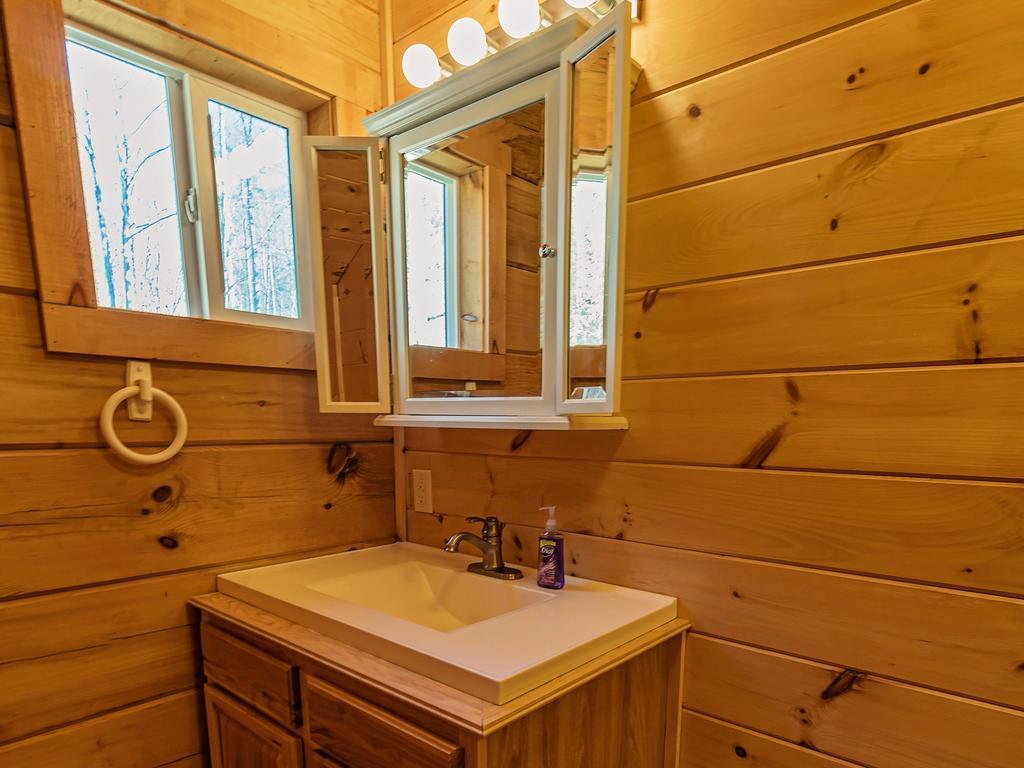 Log Cabin In Smoky Mountains Hotel Sevierville Room photo